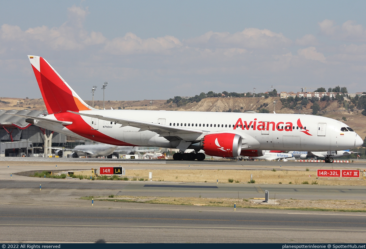 Photo of N792AV - Boeing 787-8 Dreamliner operated by Avianca