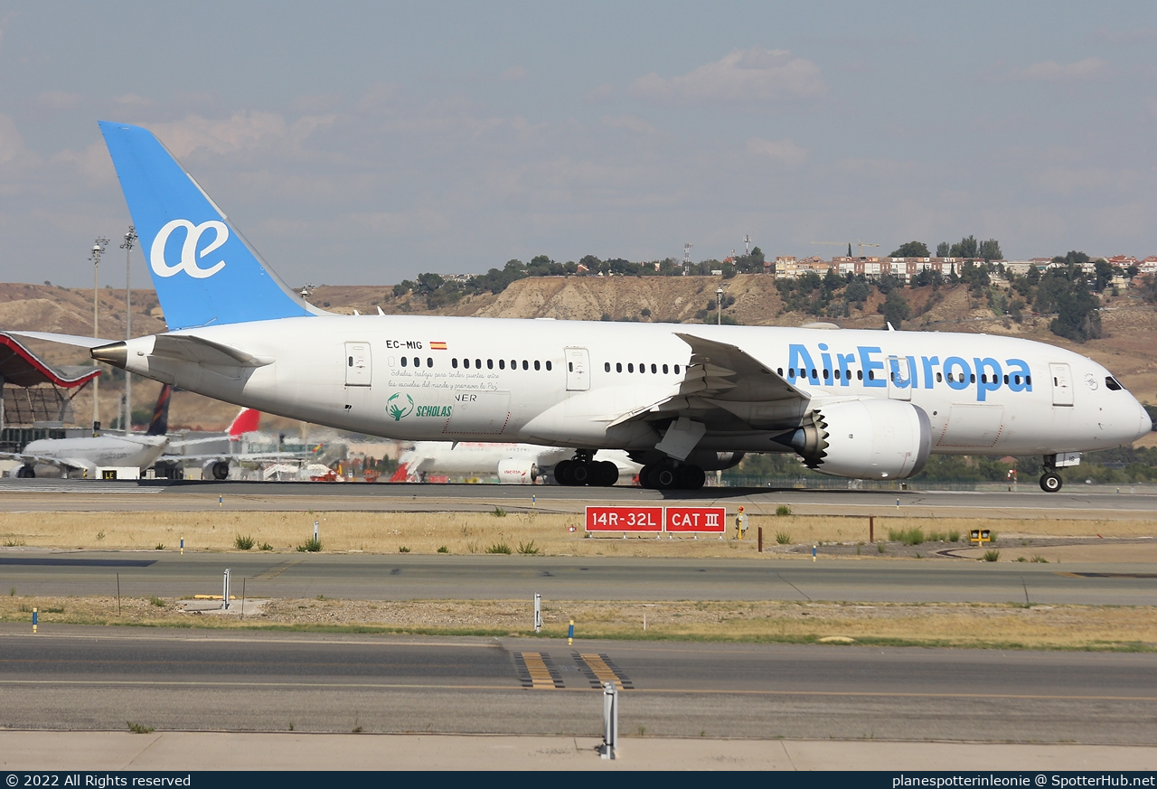 Photo of EC-MIG - Boeing 787-8 Dreamliner operated by Air Europa