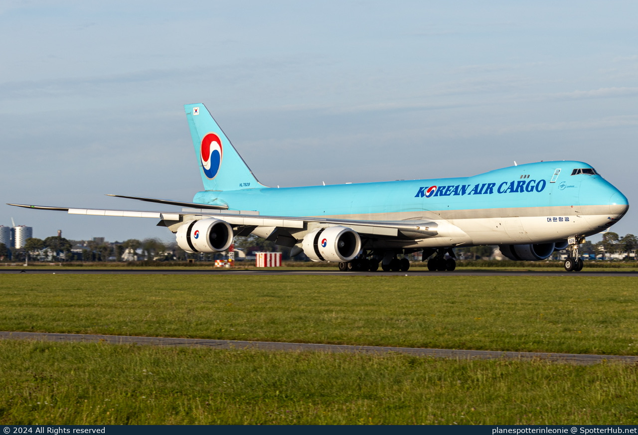Photo of HL7629 - Boeing 747-8B5F operated by Korean Air Cargo