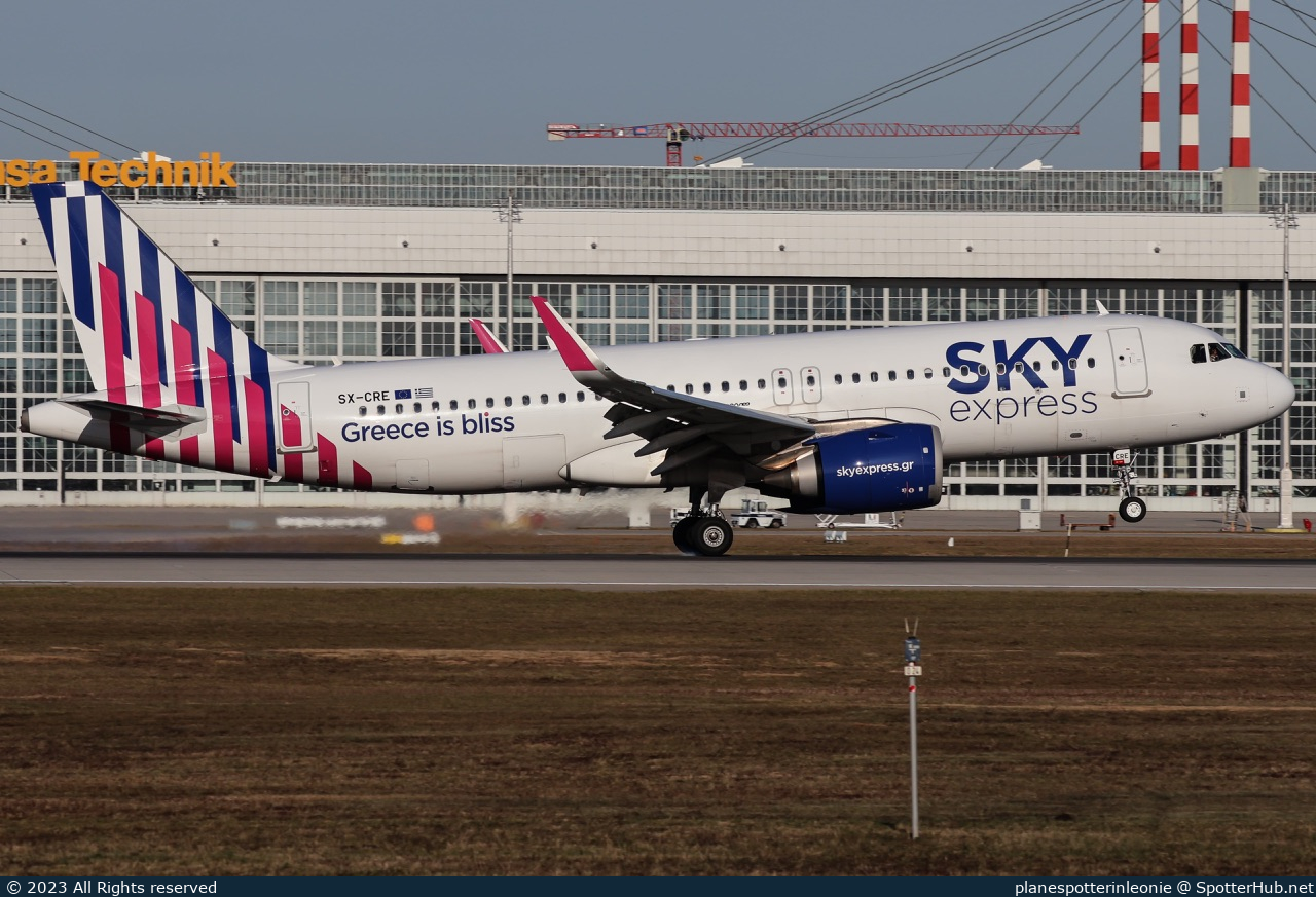Photo of SX-CRE - Airbus A320-251N operated by Sky Express