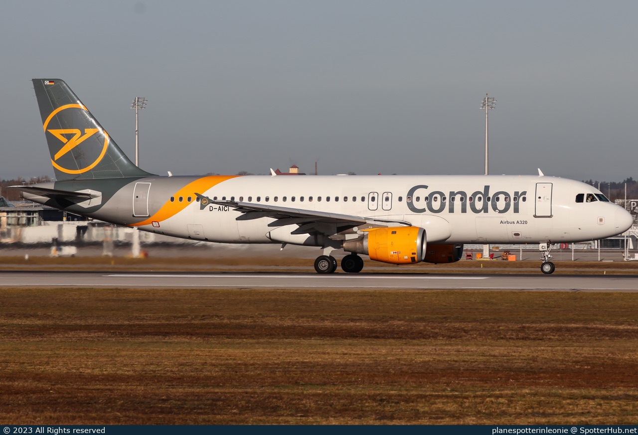 Photo of D-AICI - Airbus A320-212 operated by Condor