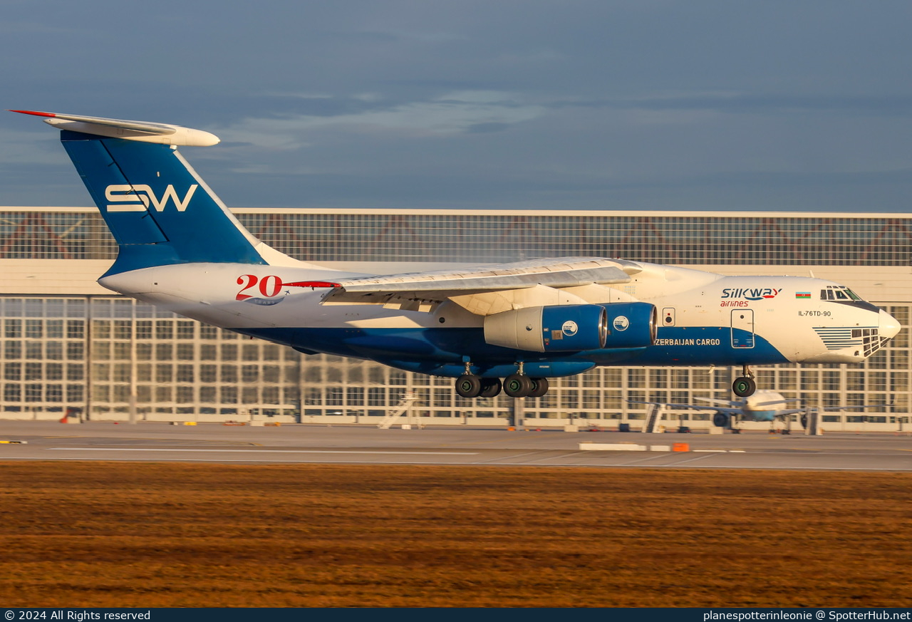 Photo of 4K-AZ100 - Ilyushin Il-76TD-90VD operated by Silk Way Airlines