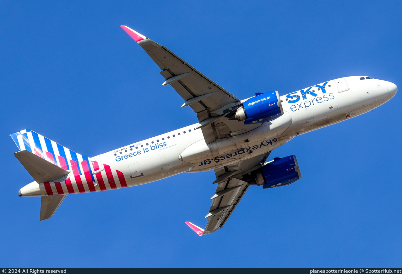 Photo of SX-NIG - Airbus A320-251N operated by Sky Express