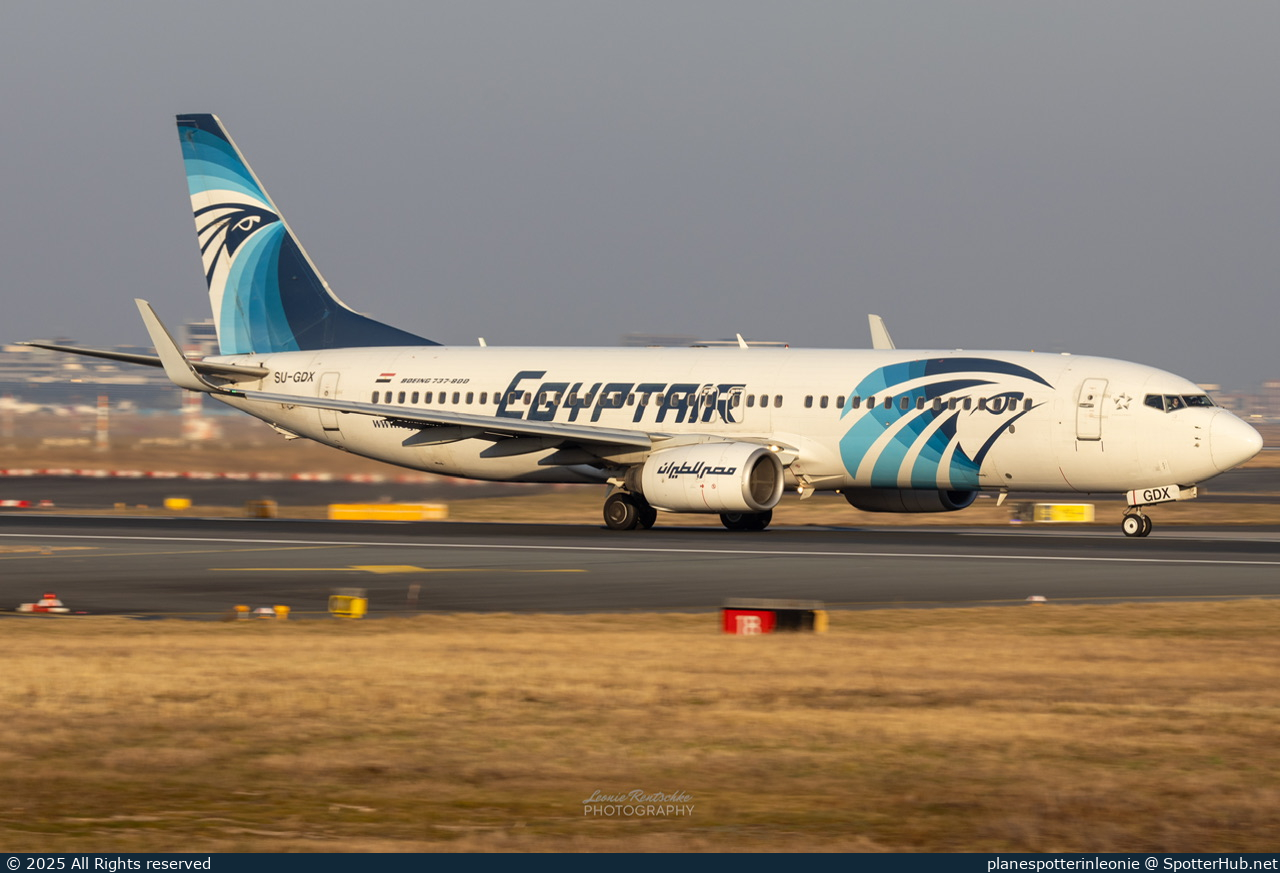 Photo of SU-GDX - Boeing 737-866 operated by Egyptair