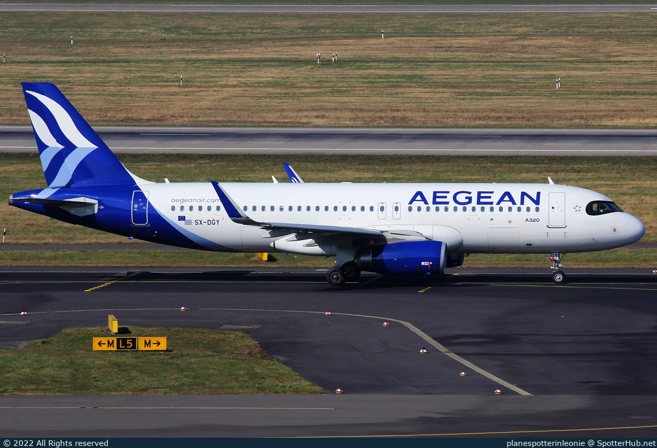 Photo of SX-DGY - Airbus A320-232 operated by Aegean Airlines