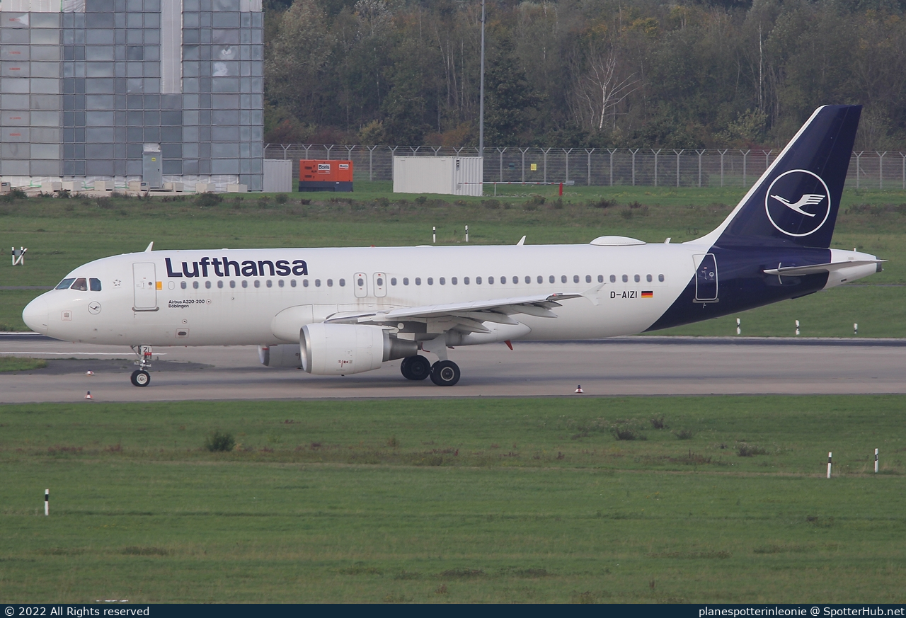 Photo of D-AIZI - Airbus A320-214 operated by Lufthansa