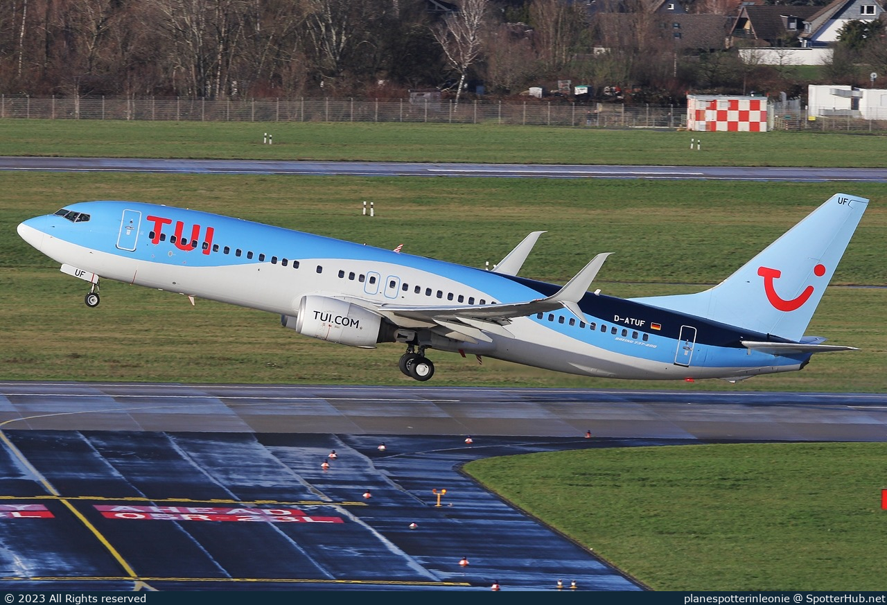 Photo of D-ATUF - Boeing 737-8K5 operated by TUIfly