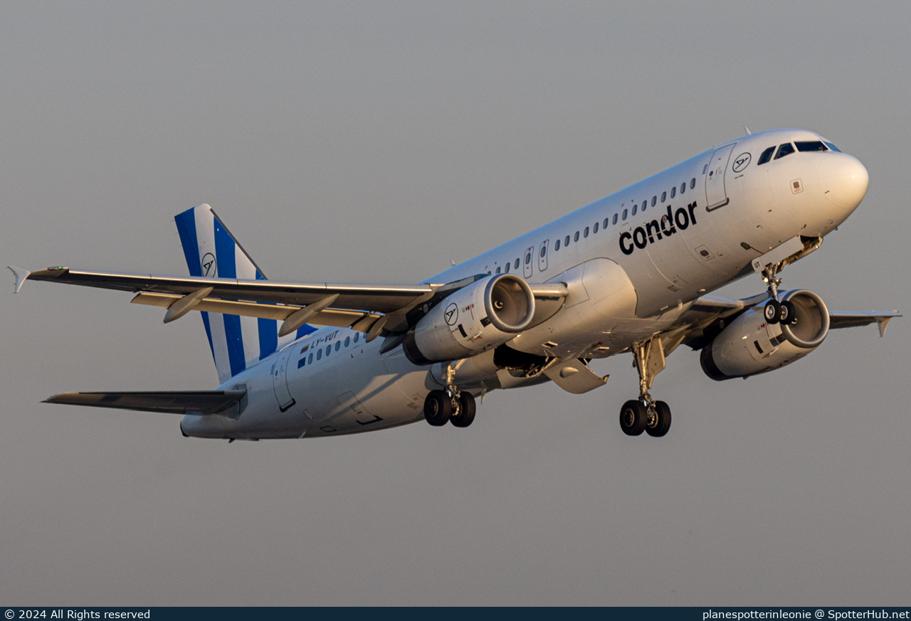 Photo of LY-VUT - Airbus A320-232 operated by Condor (opb Heston Airlines)