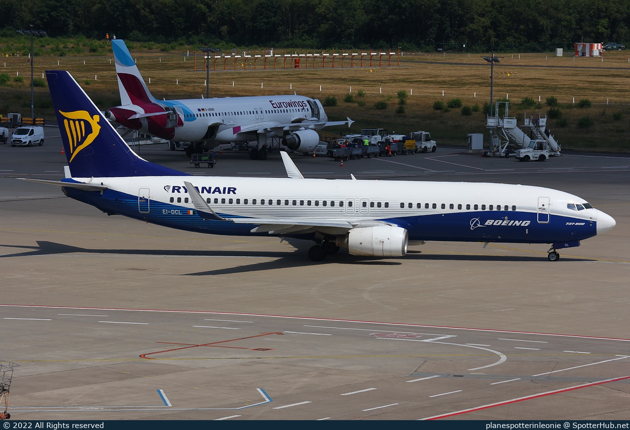 Photo of EI-DCL - Boeing 737-8AS operated by Ryanair