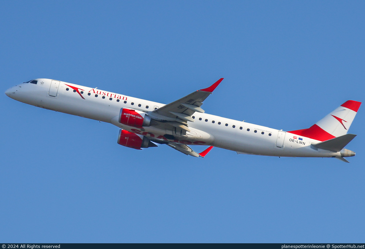 Photo of OE-LWN - Embraer ERJ-195LR operated by Austrian Airlines