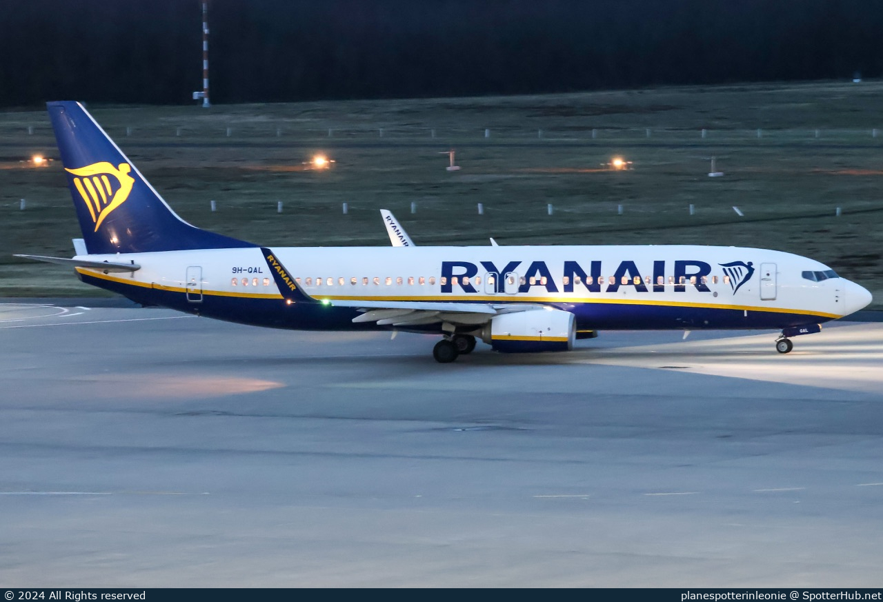 Photo of 9H-QAL - Boeing 737-8AS operated by Ryanair (opb Malta Air)