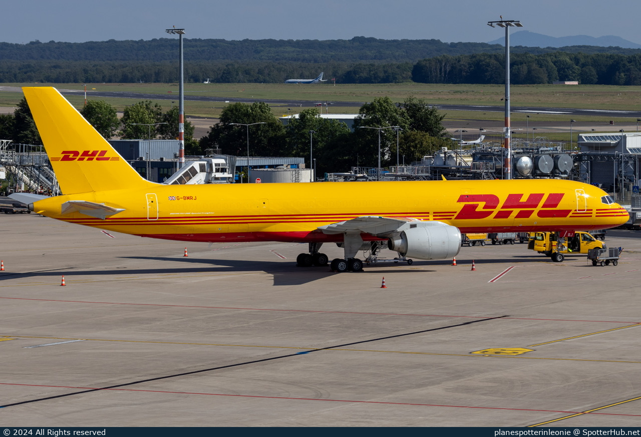 Photo of G-BMRJ - Boeing 757-236(SF) operated by DHL Air