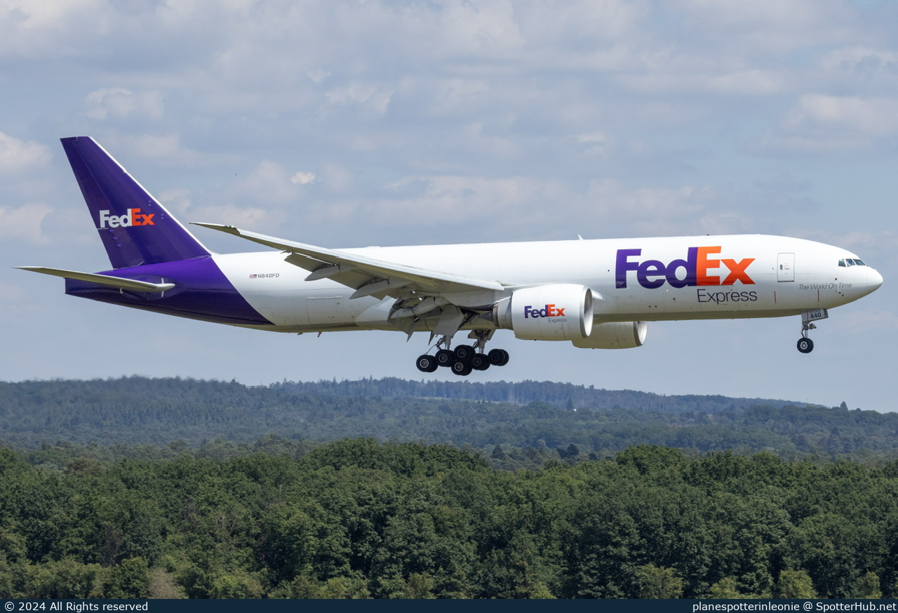Photo of N840FD - Boeing 777-FFX operated by FedEx