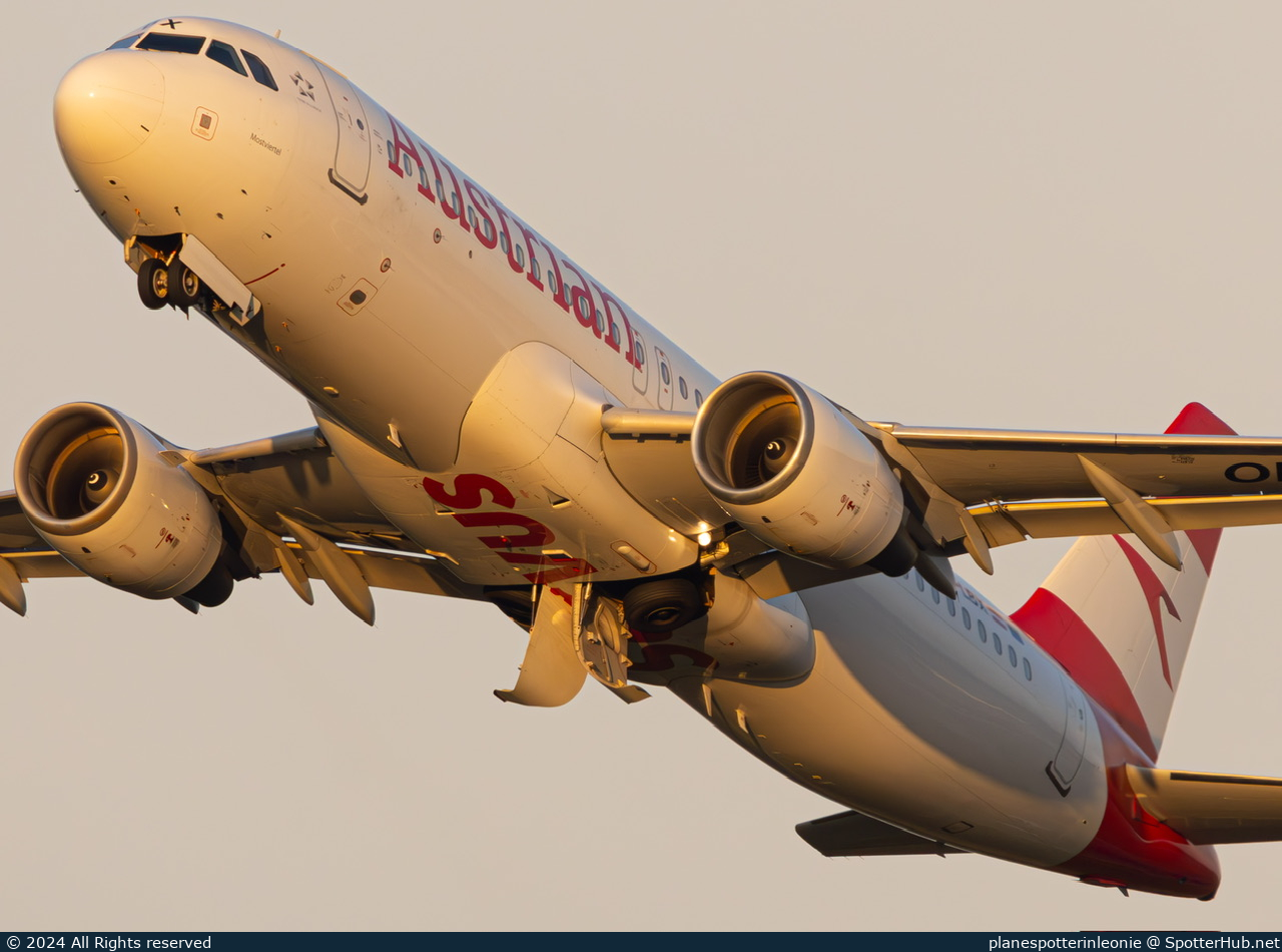 Photo of OE-LBX - Airbus A320-214 operated by Austrian Airlines