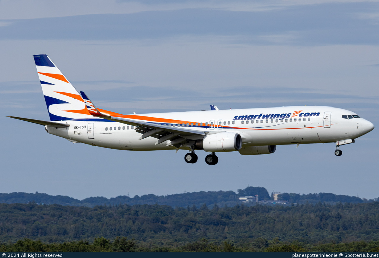 Photo of OK-TSU - Boeing 737-8FZ operated by SmartWings
