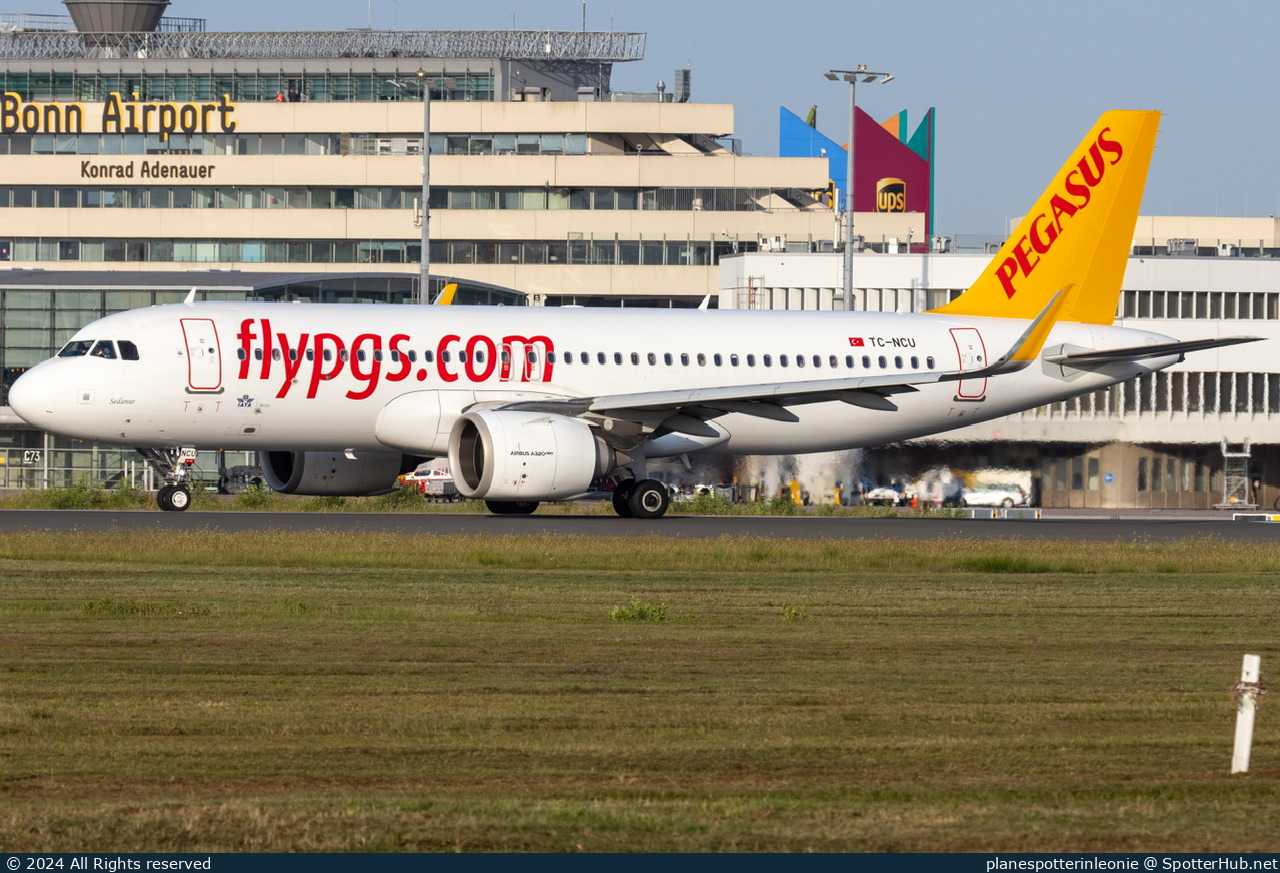 Photo of TC-NCU - Airbus A320-251N operated by Pegasus Airlines