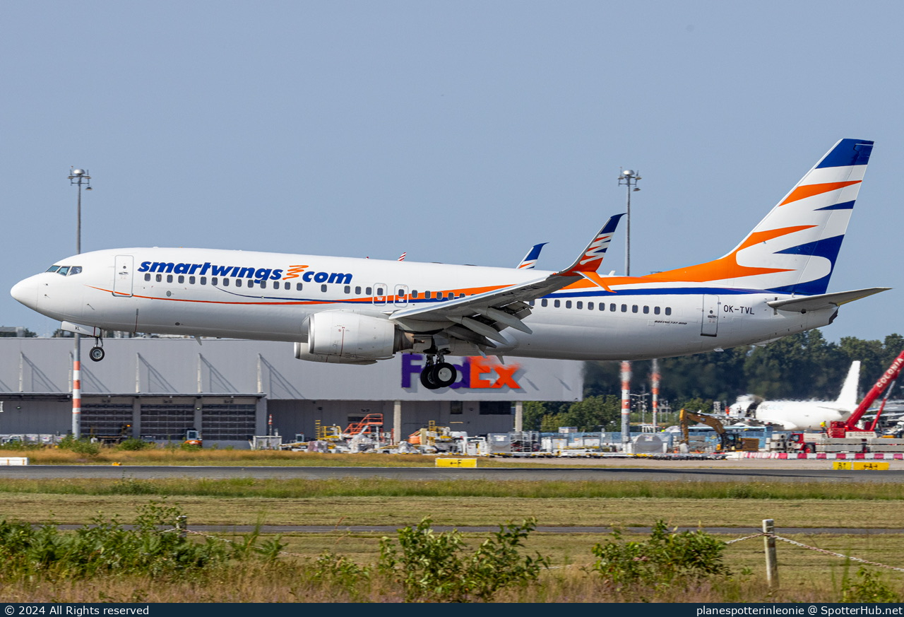 Photo of OK-TVL - Boeing 737-8FN operated by SmartWings