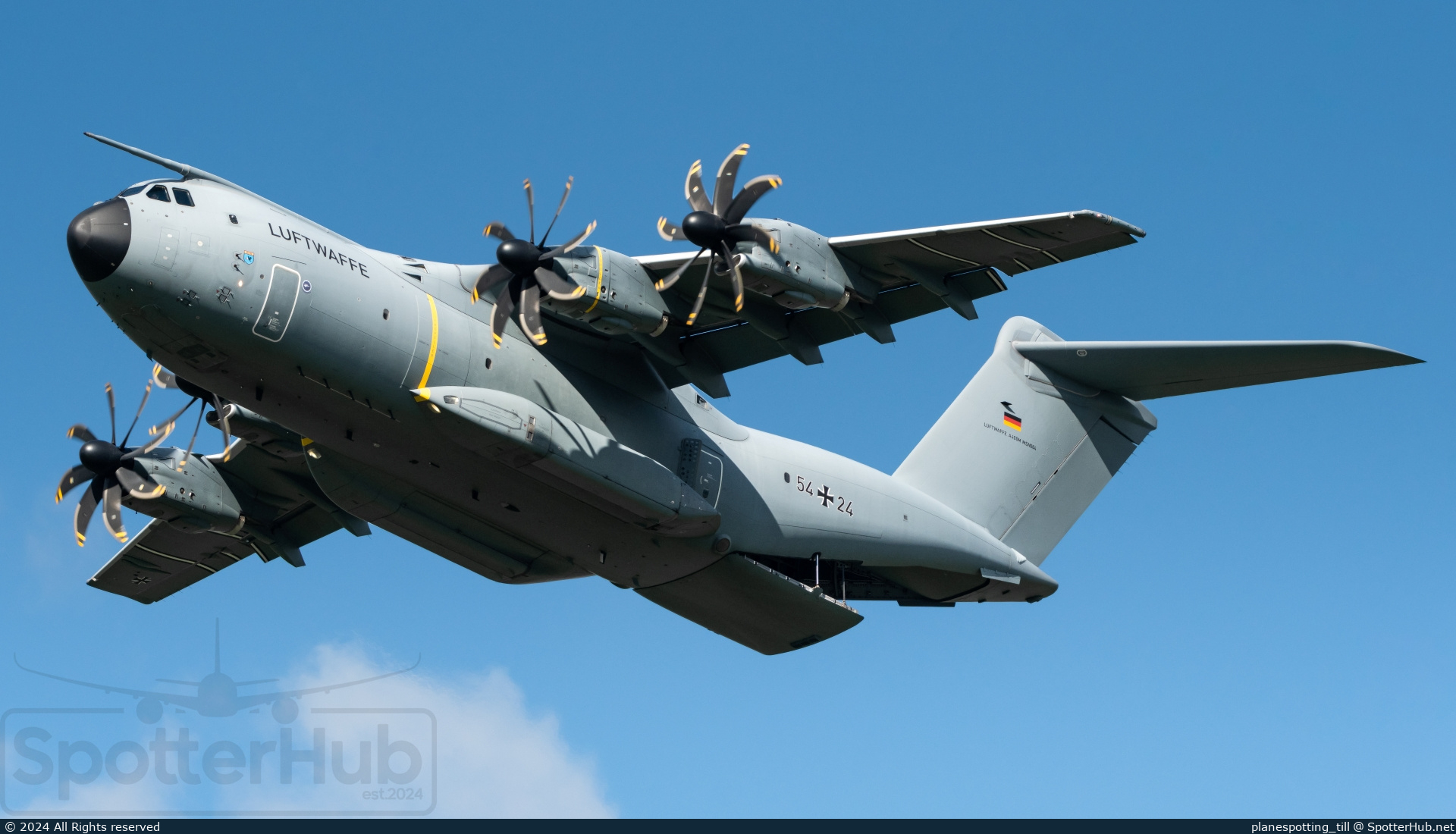 Photo of 54+24 - Airbus A400M Atlas operated by German Air Force