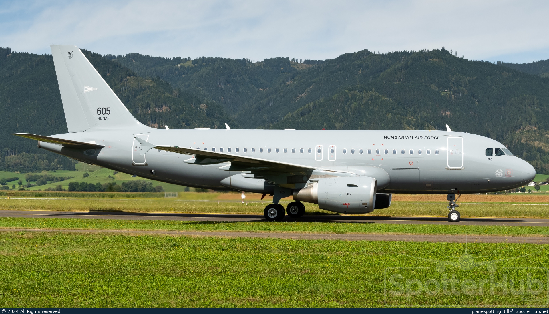Photo of 605 - Airbus A319-112 operated by Hungarian Air Force