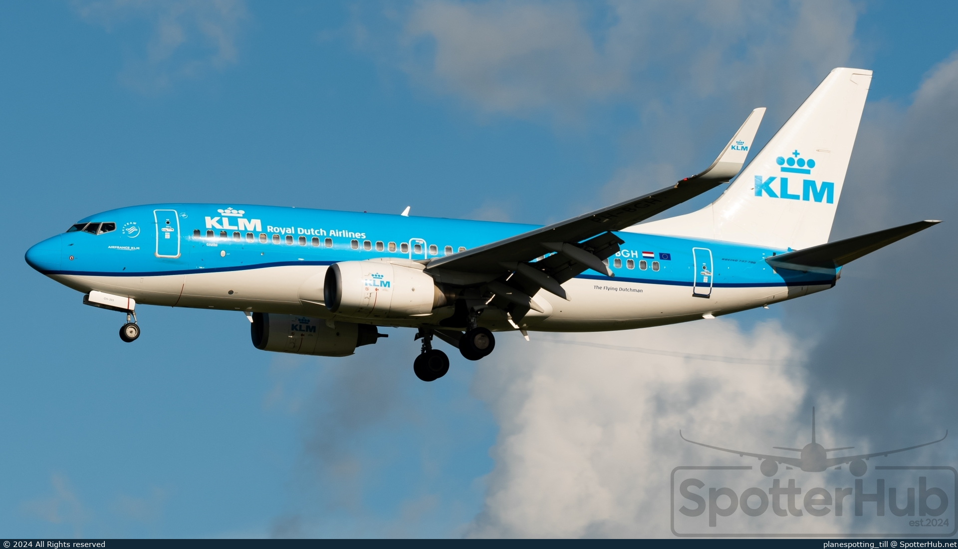 Photo of PH-BGH - Boeing 737-7K2 operated by KLM Royal Dutch Airlines
