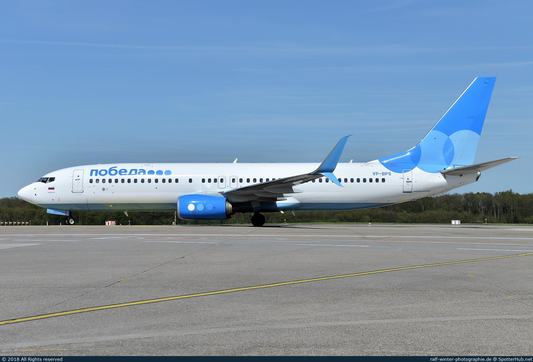 Photo of VP-BPS - Boeing 737-8AL operated by Pobeda