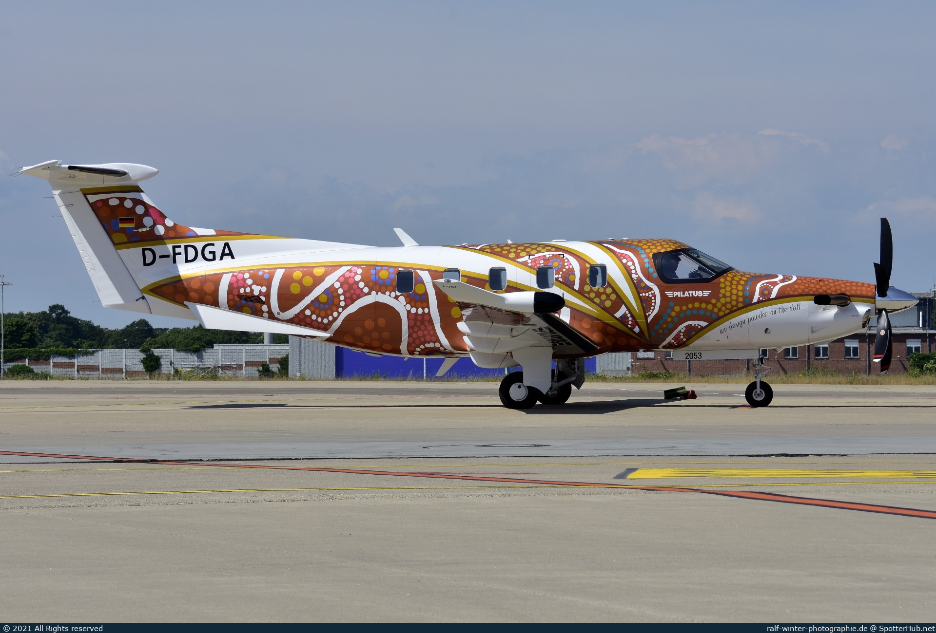 Photo of D-FDGA - Pilatus PC-12 NGX operated by Private