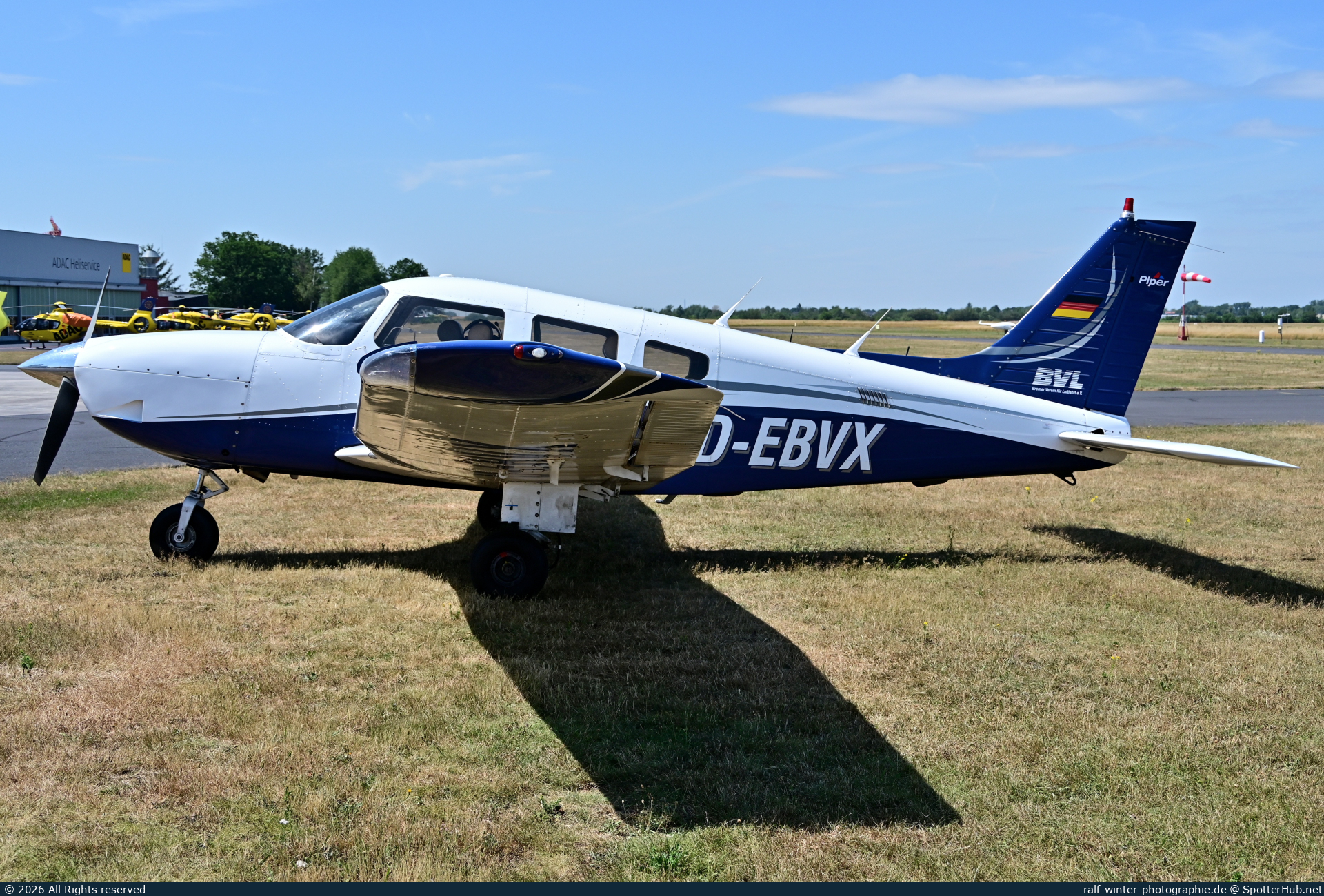 Photo of D-EBVX - Piper PA-28-181 Archer III operated by Bremer Verein für Luftfahrt
