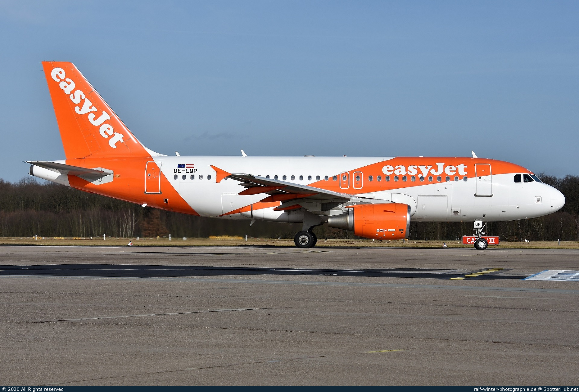 Photo of OE-LQP - Airbus A319-111 operated by easyJet Europe