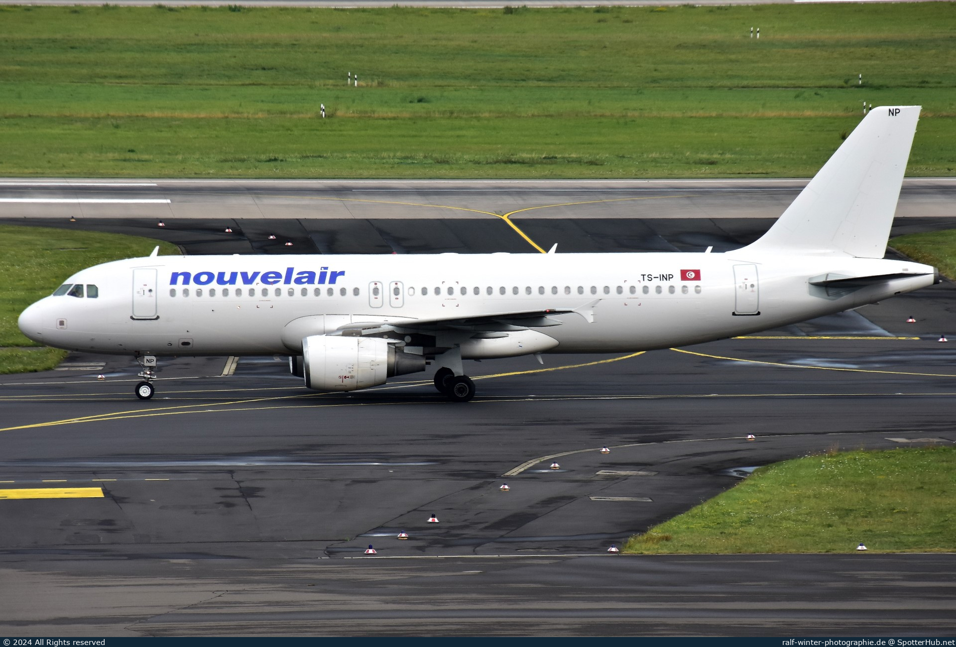 Photo of TS-INP - Airbus A320-214 operated by Nouvelair