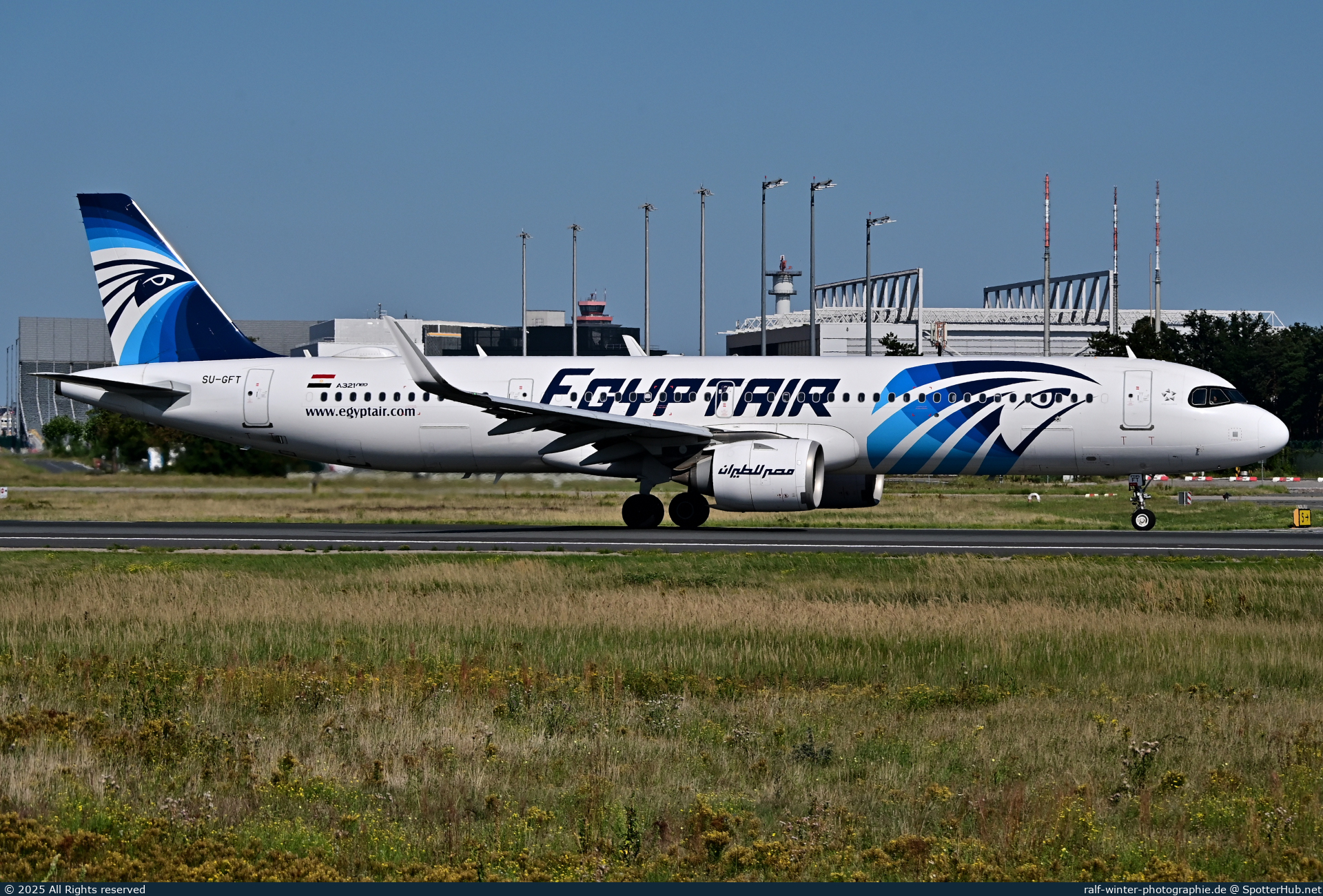 Photo of SU-GFT - Airbus A321-251NX operated by Egyptair