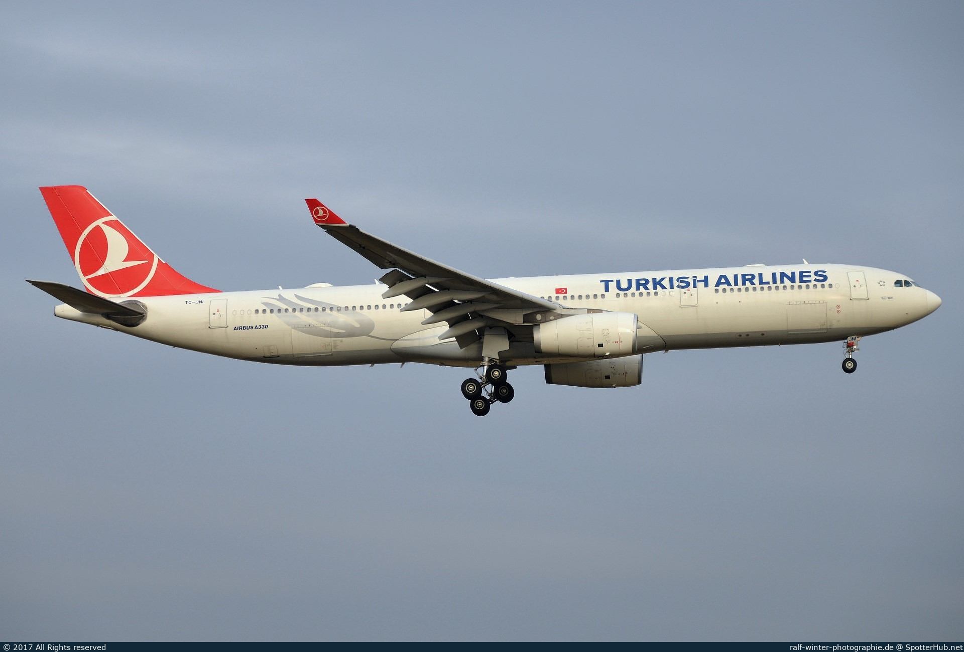 Photo of TC-JNI - Airbus A330-343 operated by Turkish Airlines