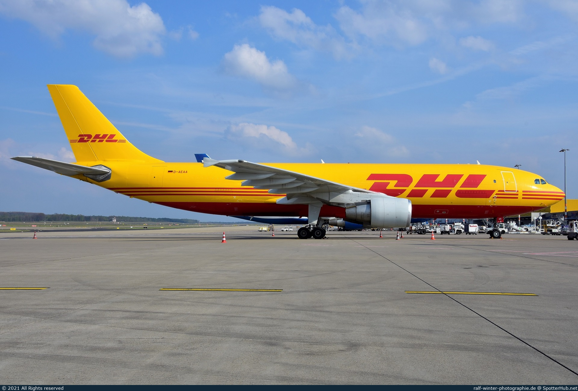 Photo of D-AEAA - Airbus A300B4-622R(F) operated by European Air Transport