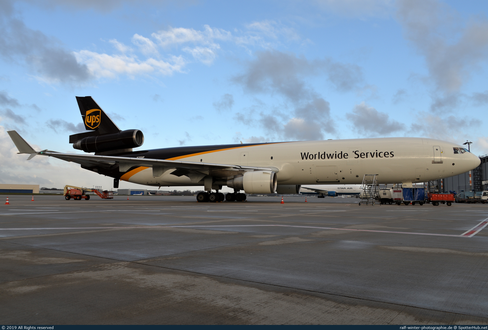 Photo of N295UP - McDonnell Douglas MD-11(F) operated by UPS United Parcel Service