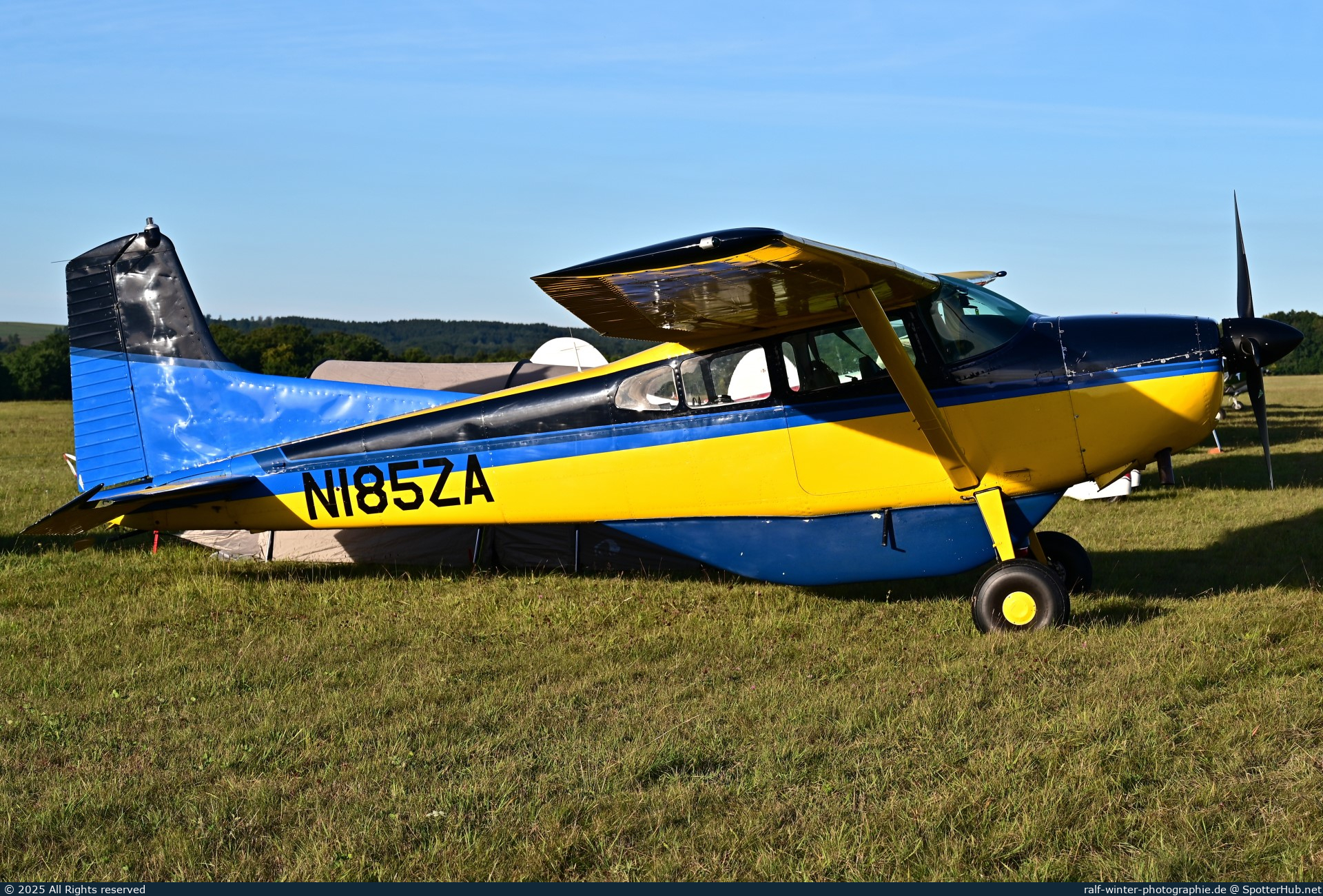 Photo of N185ZA - Cessna 185E Skywagon operated by Private