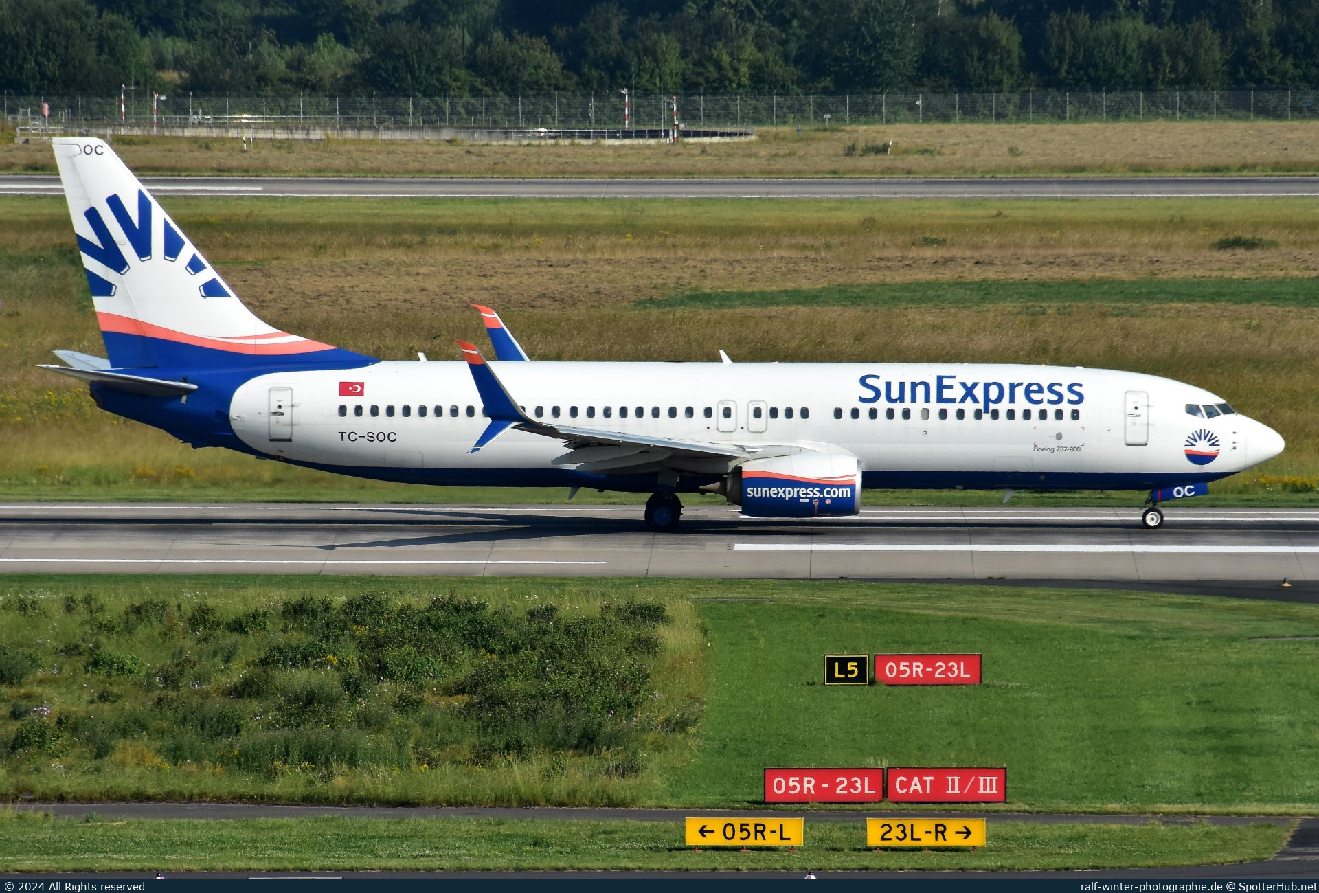 Photo of TC-SOC - Boeing 737-8HC operated by SunExpress