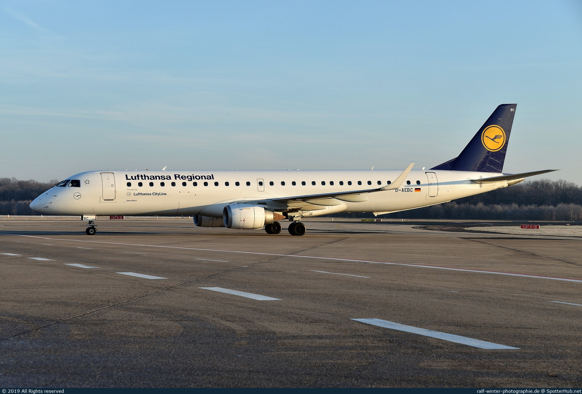 Photo of D-AEBC - Embraer ERJ-195LR operated by Lufthansa CityLine