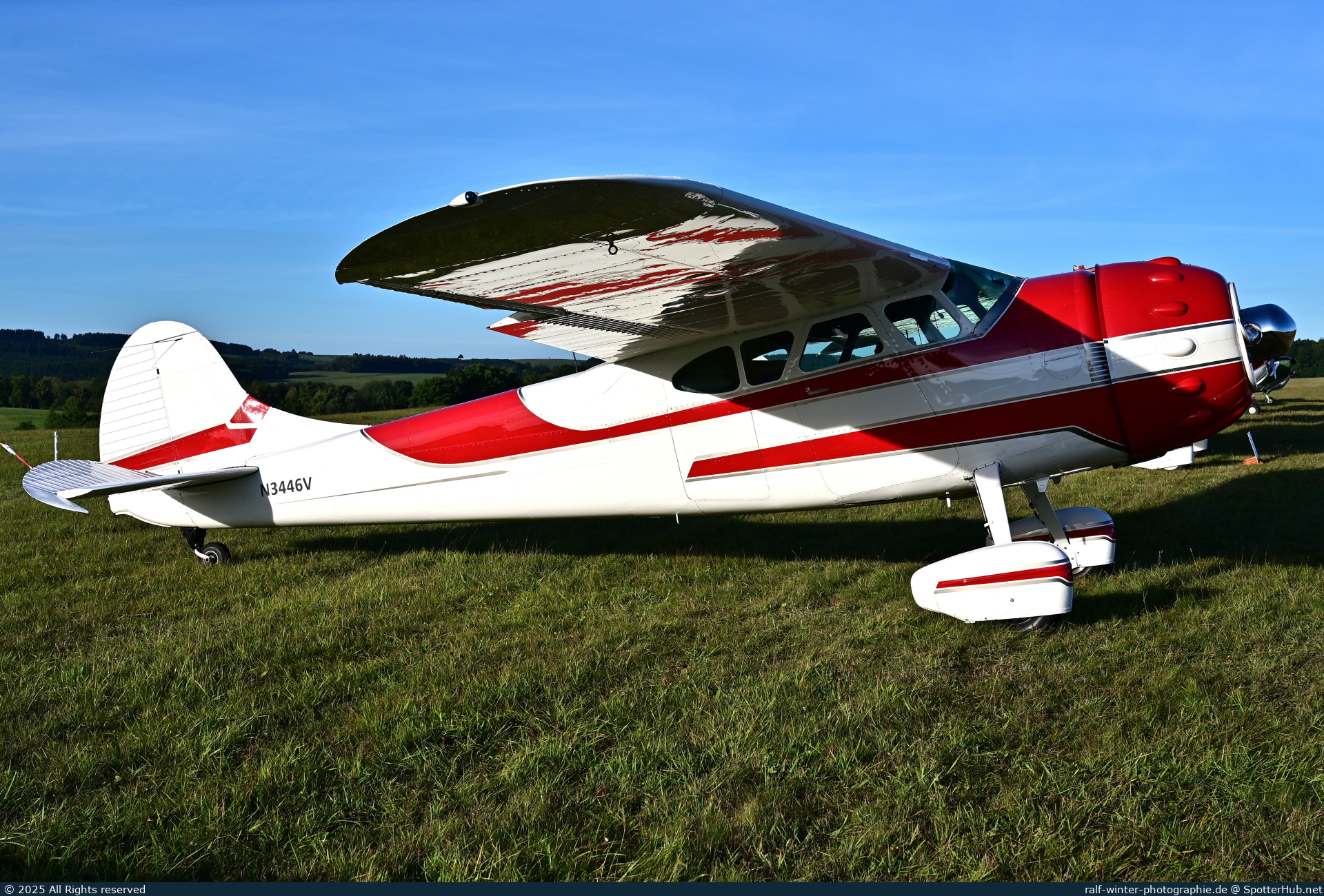 Photo of N3446V - Cessna 195A operated by Private