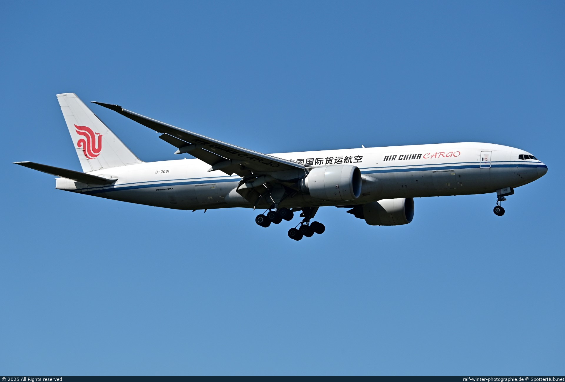 Photo of B-2091 - Boeing 777-FFT operated by Air China Cargo