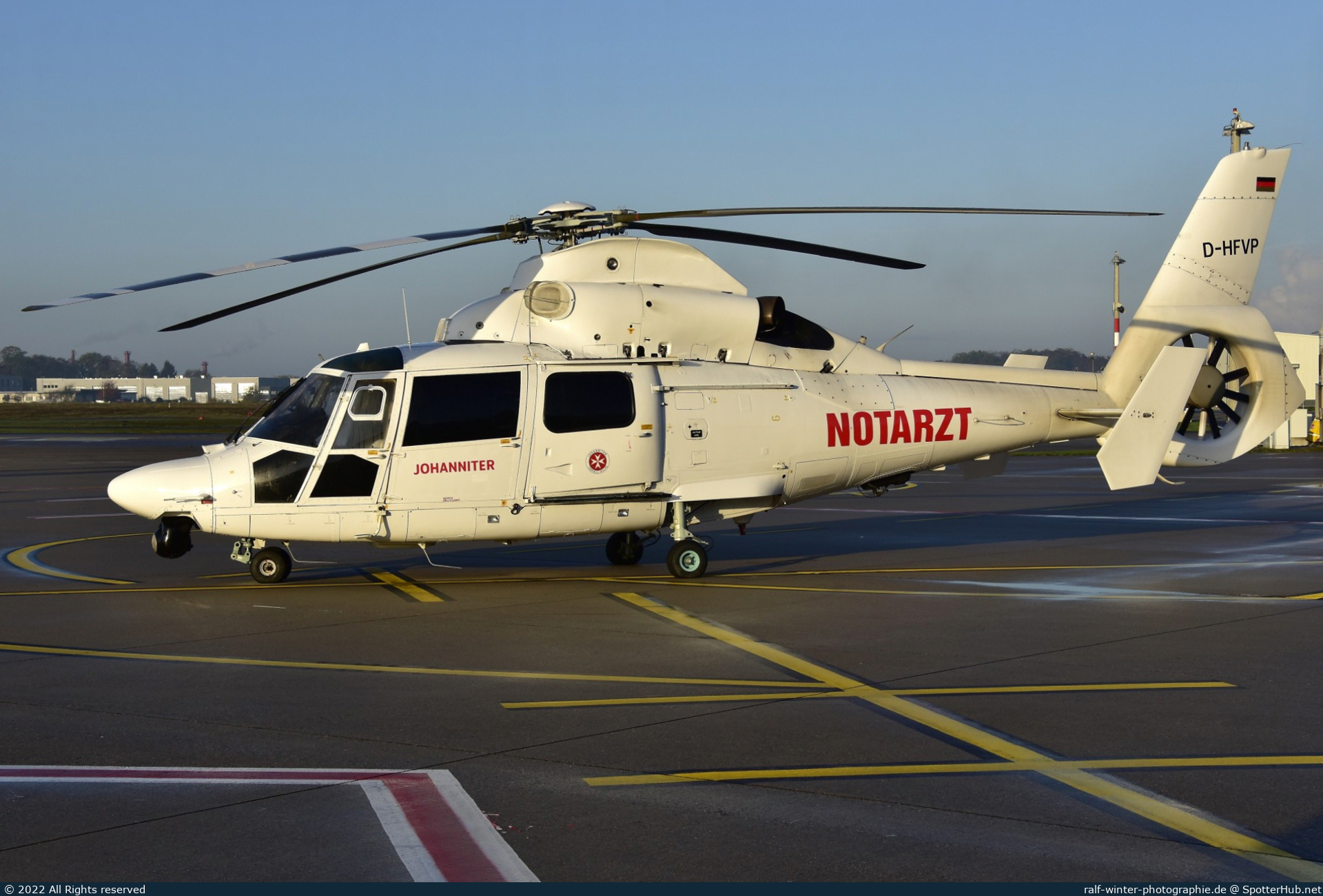 Photo of D-HFVP - Aérospatiale AS365N3 Dauphin 2 operated by Johanniter Luftrettung (opb Heli-Flight)