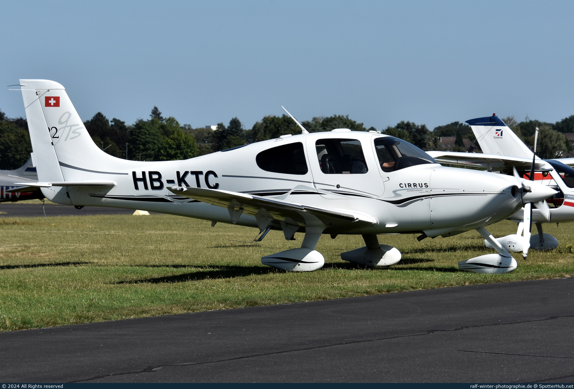 Photo of HB-KTC - Cirrus SR22 G2 GTS operated by Private