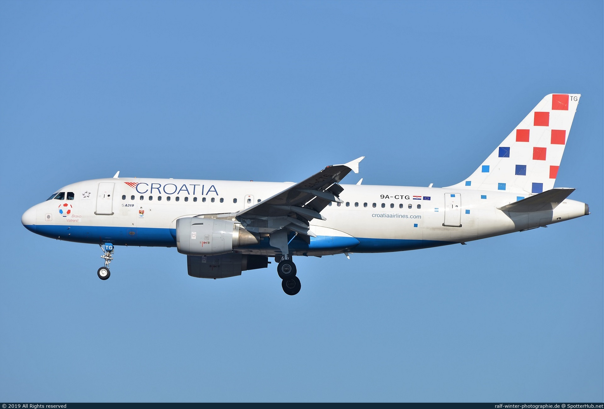 Photo of 9A-CTG - Airbus A319-112 operated by Croatia Airlines