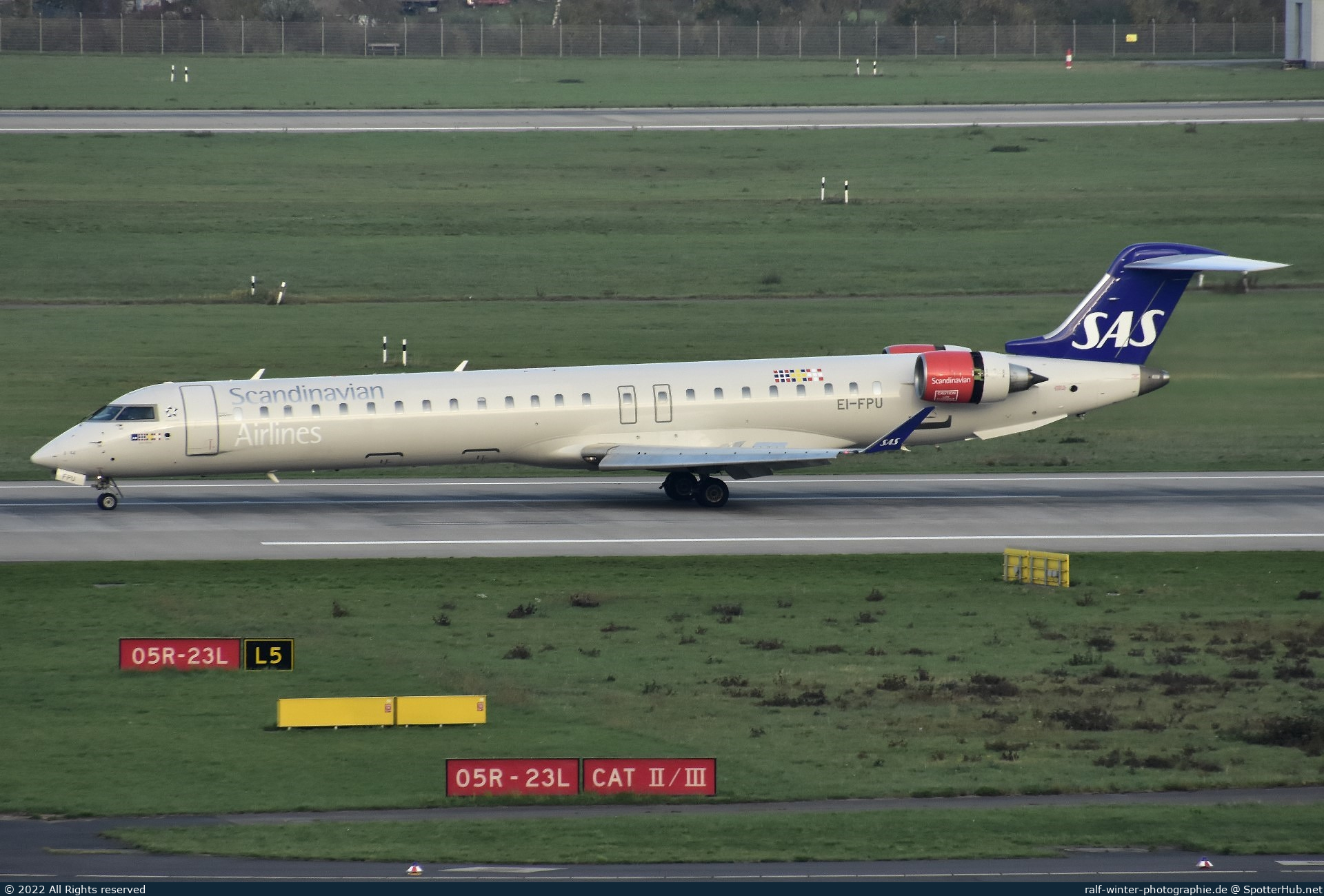 Photo of EI-FPU - Bombardier CRJ-900LR operated by SAS Scandinavian Airlines (opb CityJet)