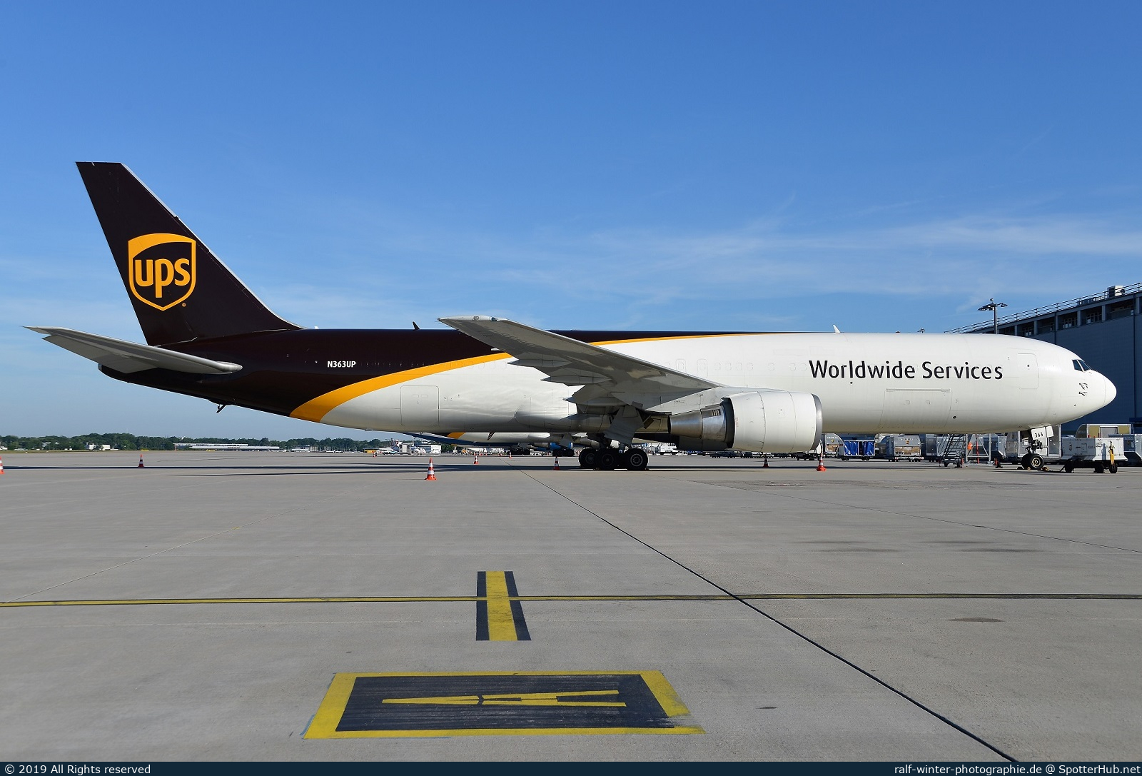 Photo of N363UP - Boeing 767-346(ER)(BCF) operated by UPS United Parcel Service