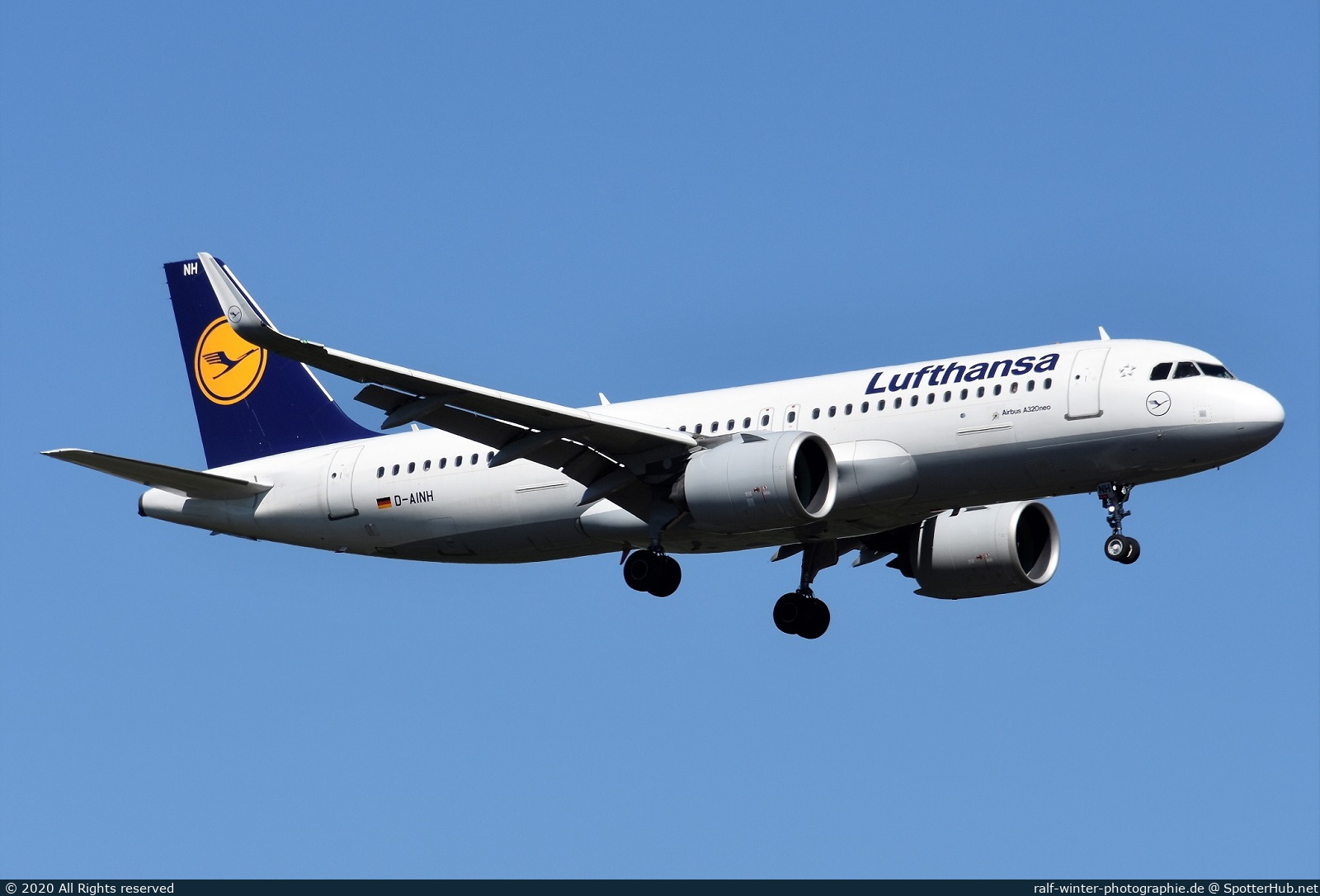 Photo of D-AINH - Airbus A320-271N operated by Lufthansa