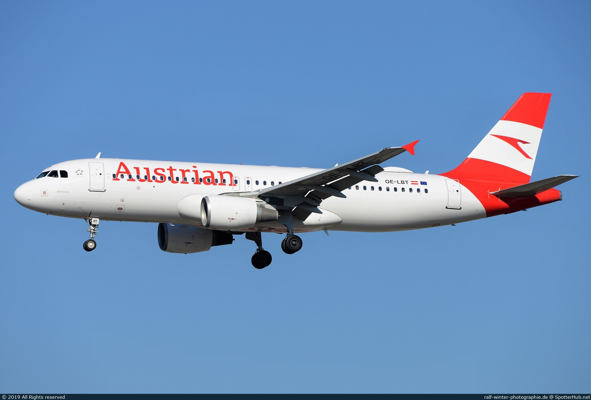 Photo of OE-LBT - Airbus A320-214 operated by Austrian Airlines