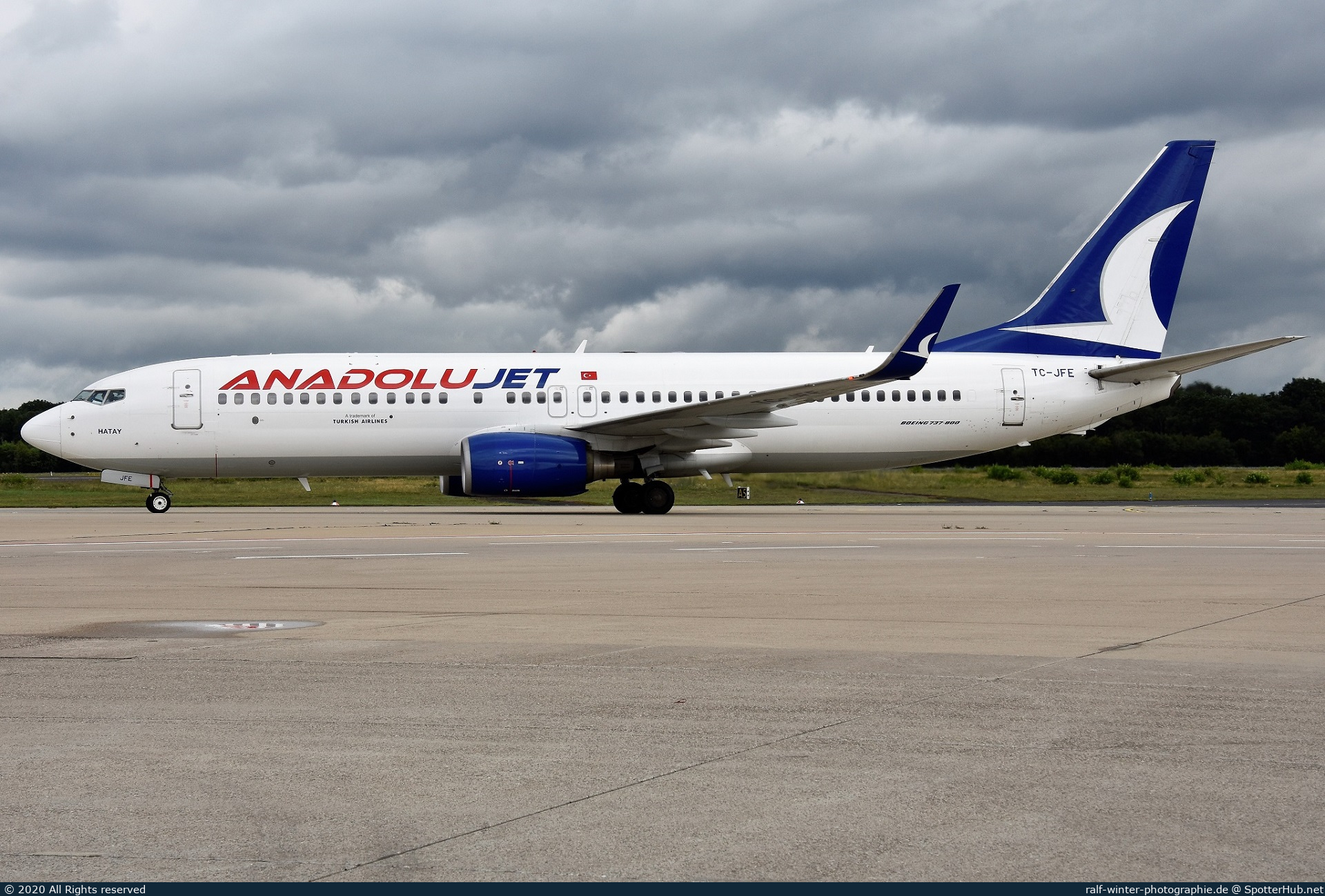 Photo of TC-JFE - Boeing 737-8F2 operated by AnadoluJet