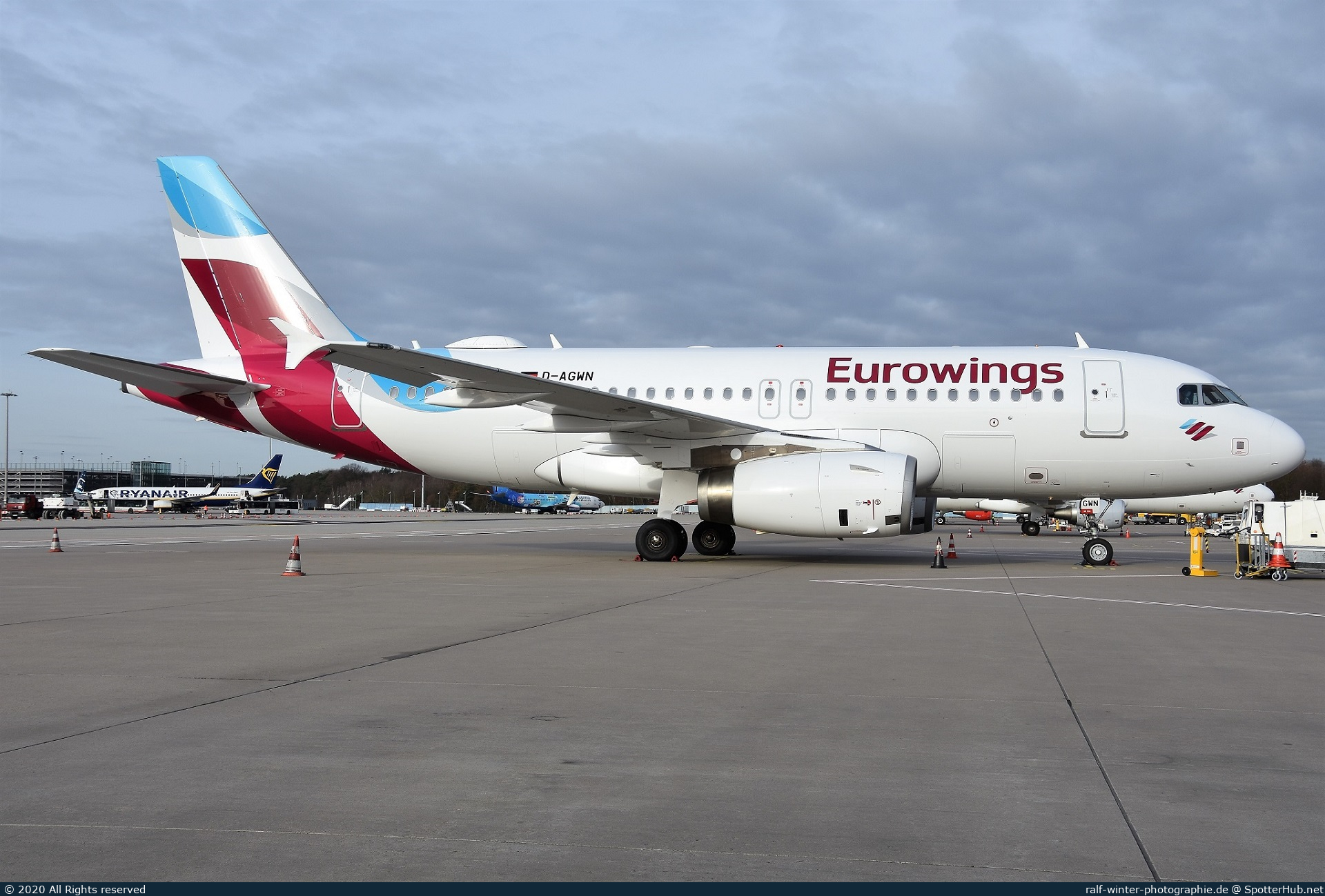 Photo of D-AGWN - Airbus A319-132 operated by Eurowings