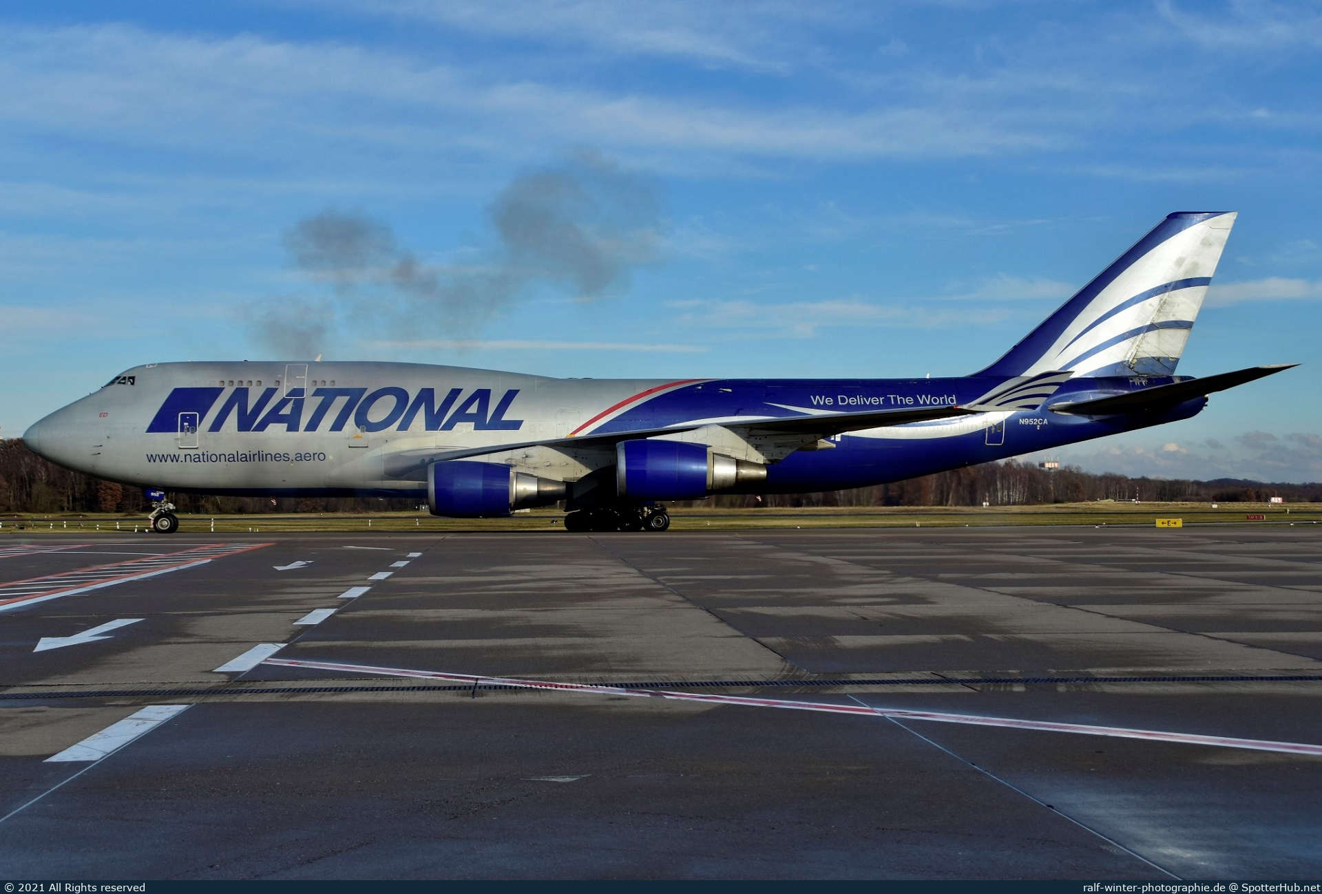 Photo of N952CA - Boeing 747-428(BCF) operated by National Airlines [2006]