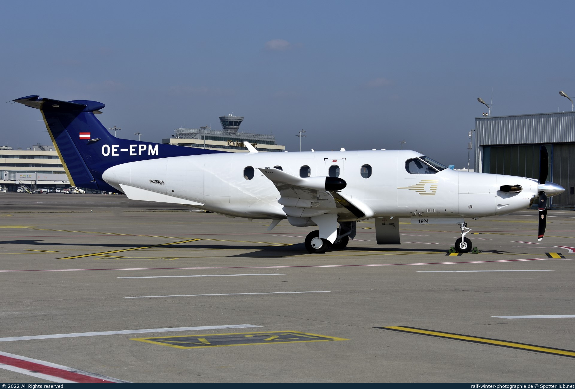 Photo of OE-EPM - Pilatus PC-12 NG operated by Goldeck Flug
