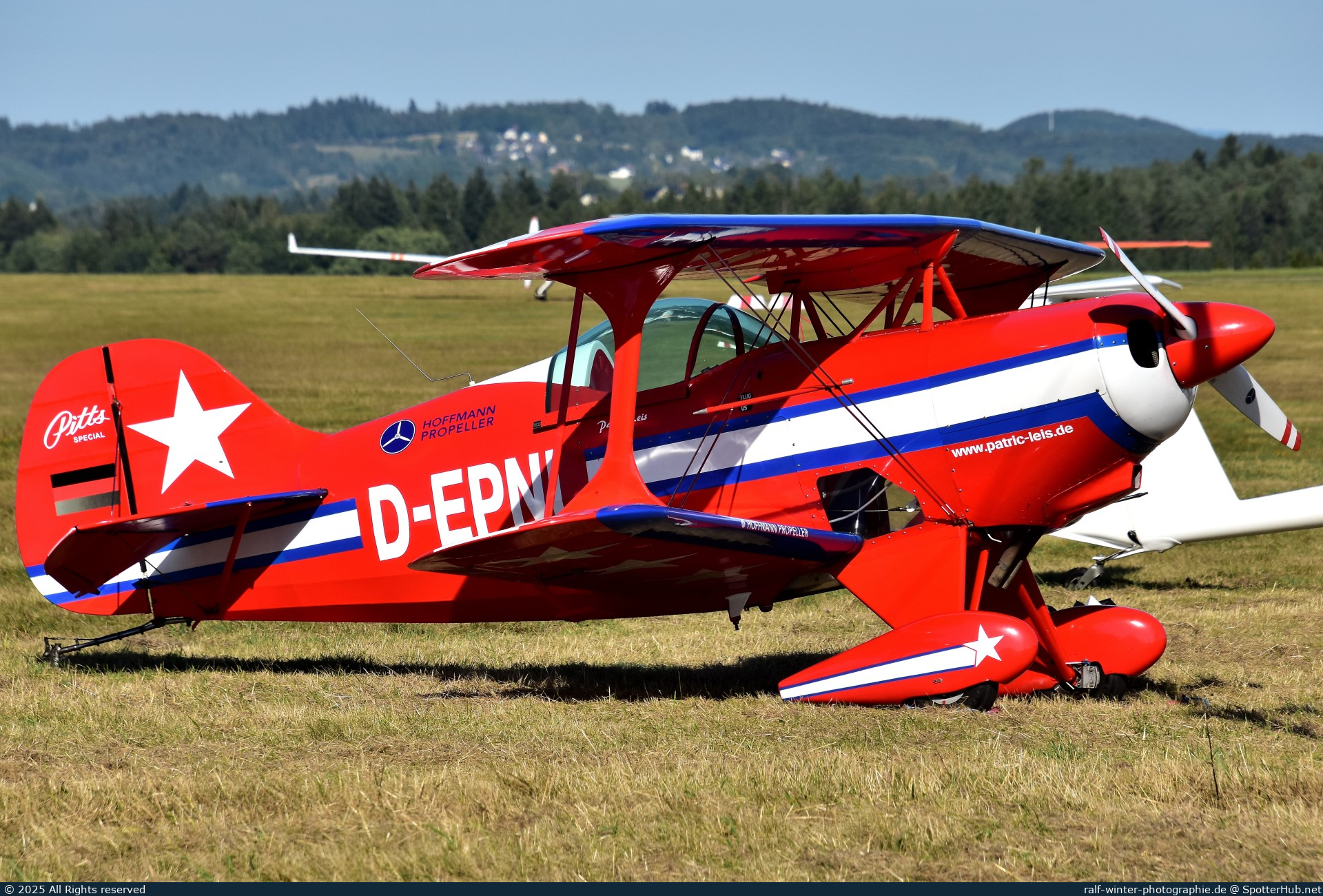 Photo of D-EPNL - Pitts S-1E Special operated by Private
